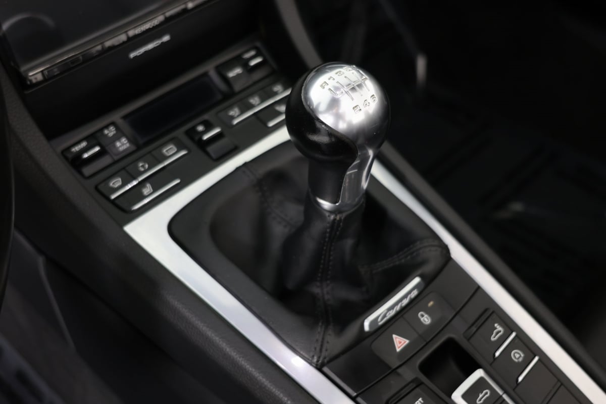 2012 Porsche 911 Cabriolet photo 6