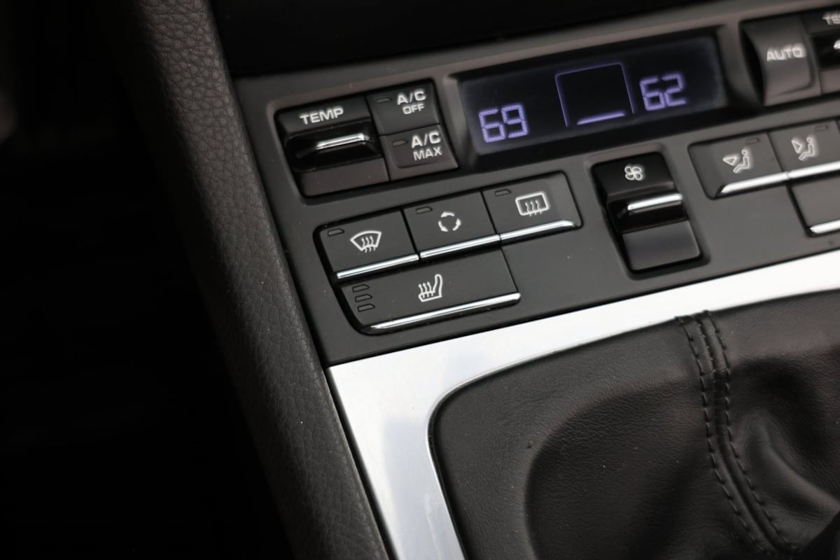 2012 Porsche 911 Cabriolet photo 8