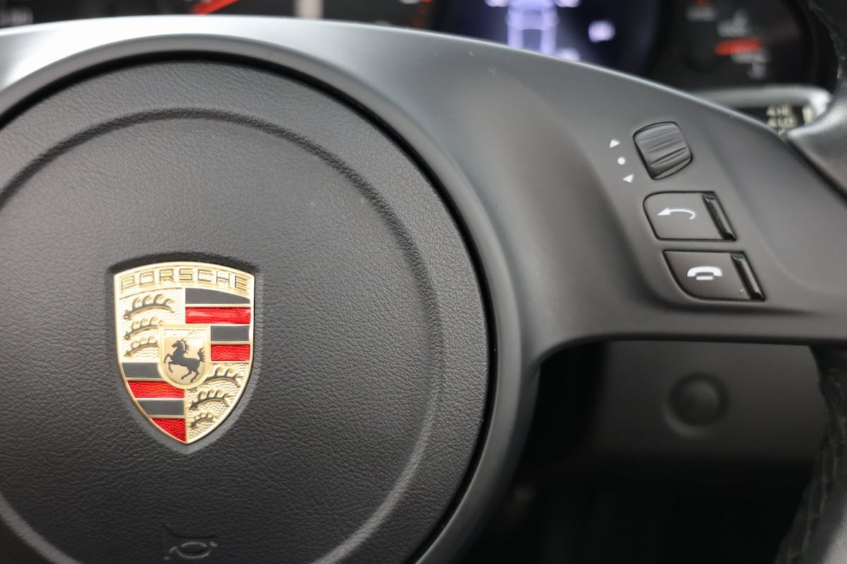 2012 Porsche 911 Cabriolet photo 23