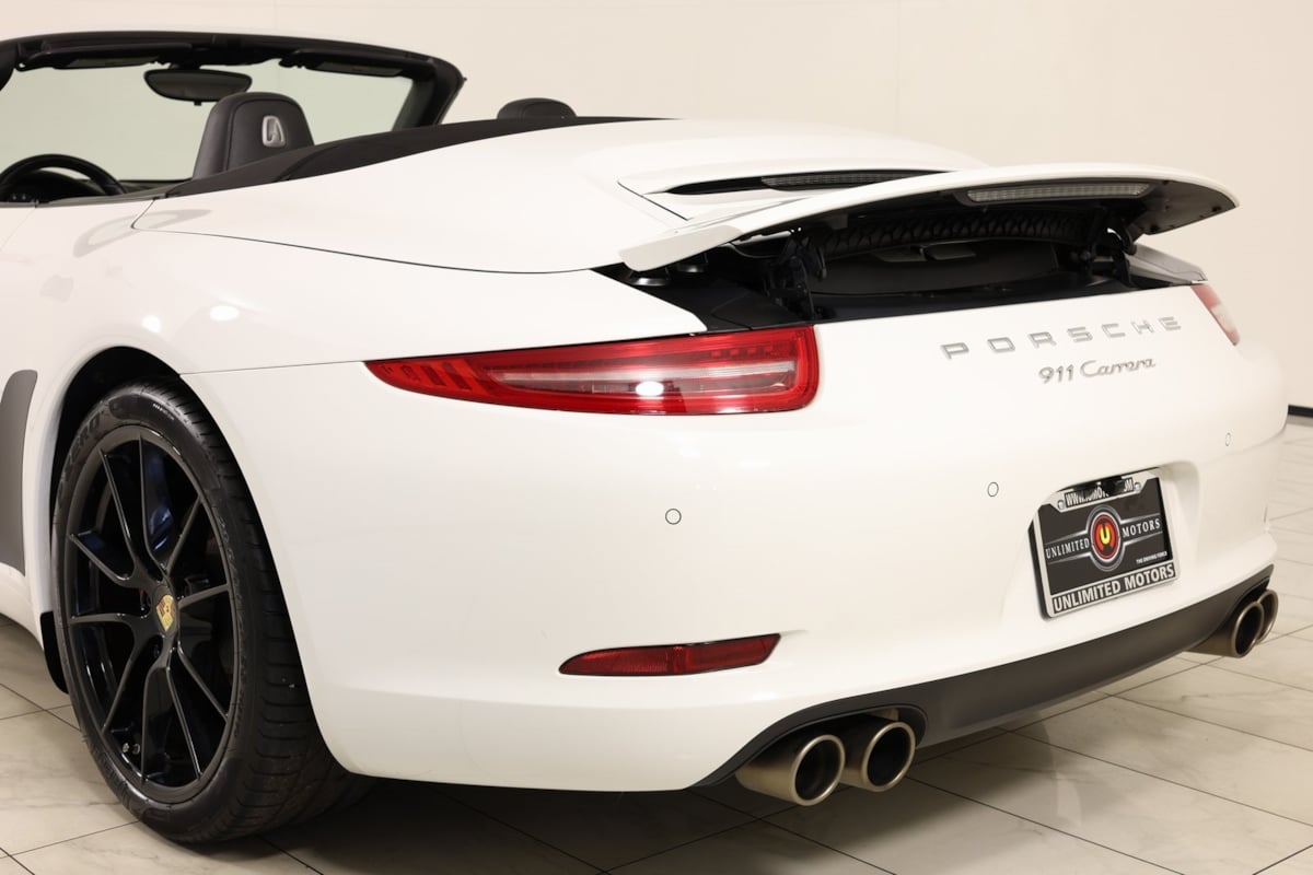 2012 Porsche 911 Cabriolet photo 39