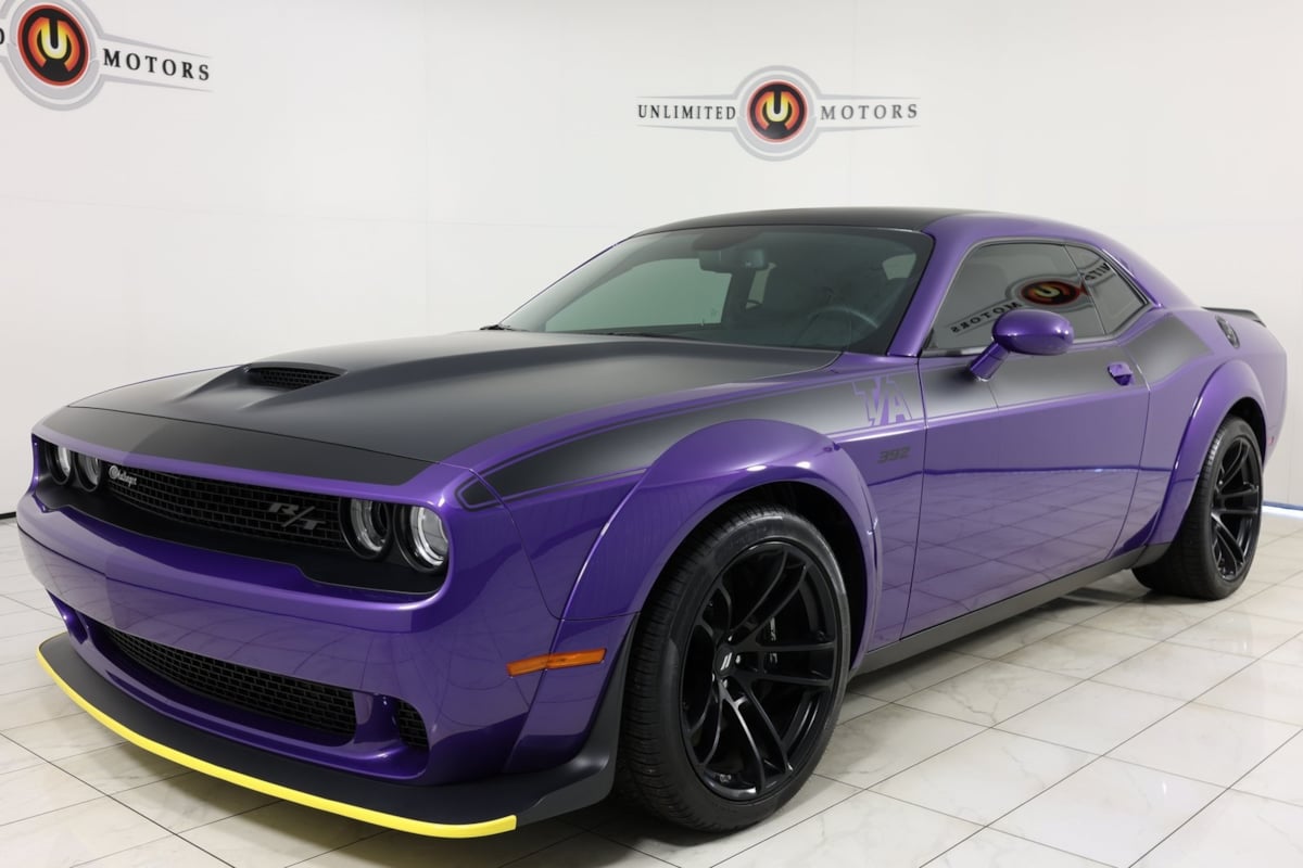 2023 Dodge Challenger R/T Scat Pack Widebody photo 5
