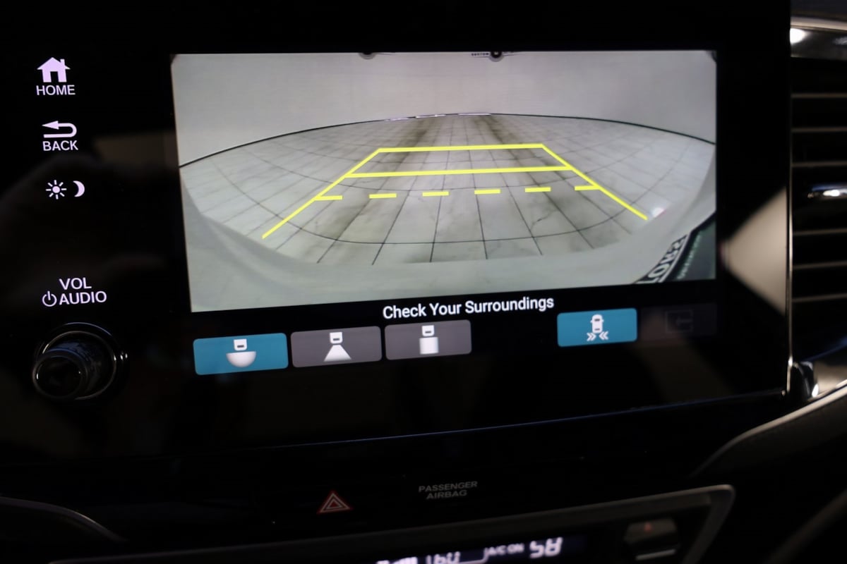 2021 Honda Pilot Black Edition photo 5