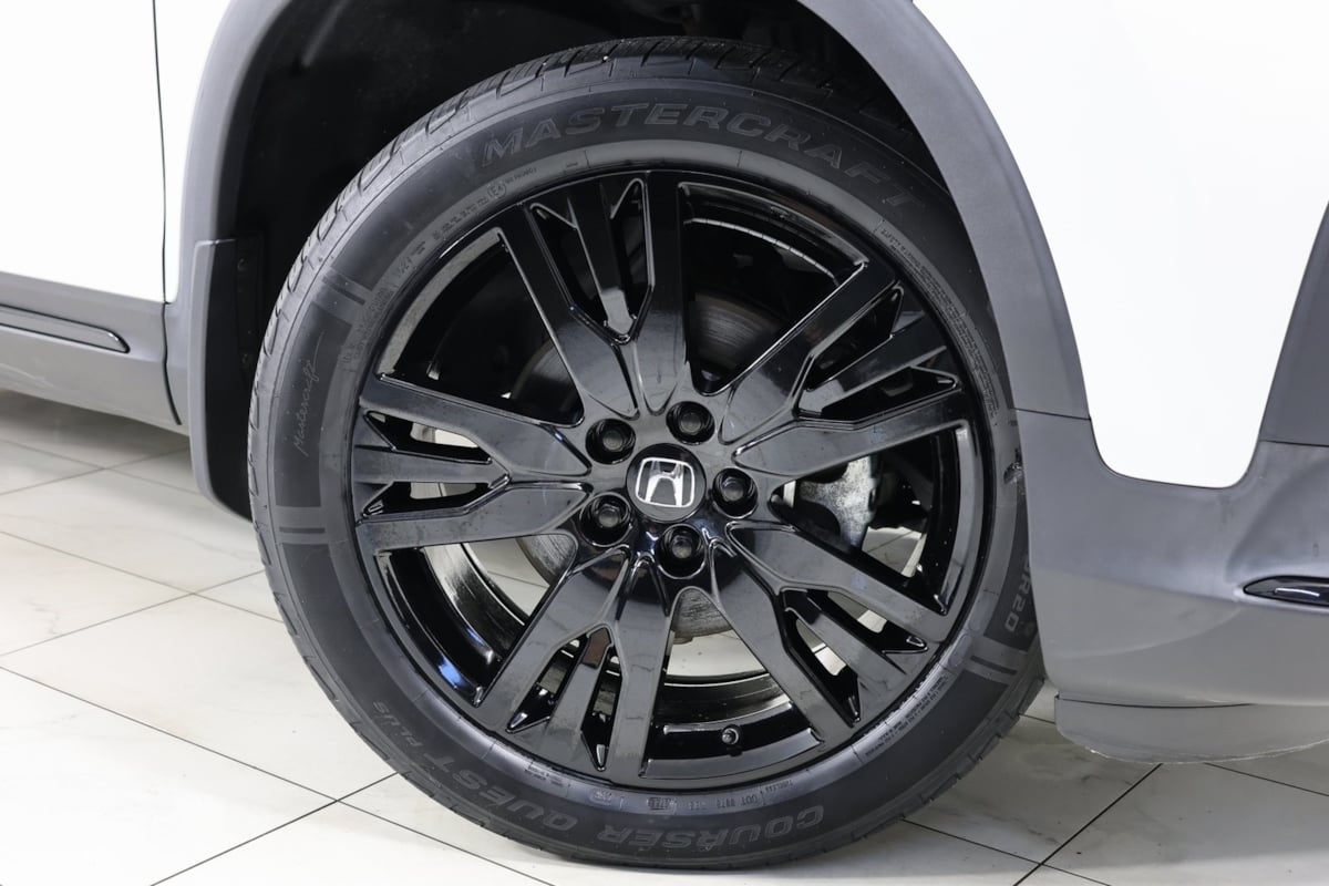 2021 Honda Pilot Black Edition photo 12