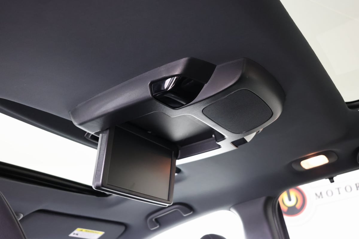 2021 Honda Pilot Black Edition photo 28
