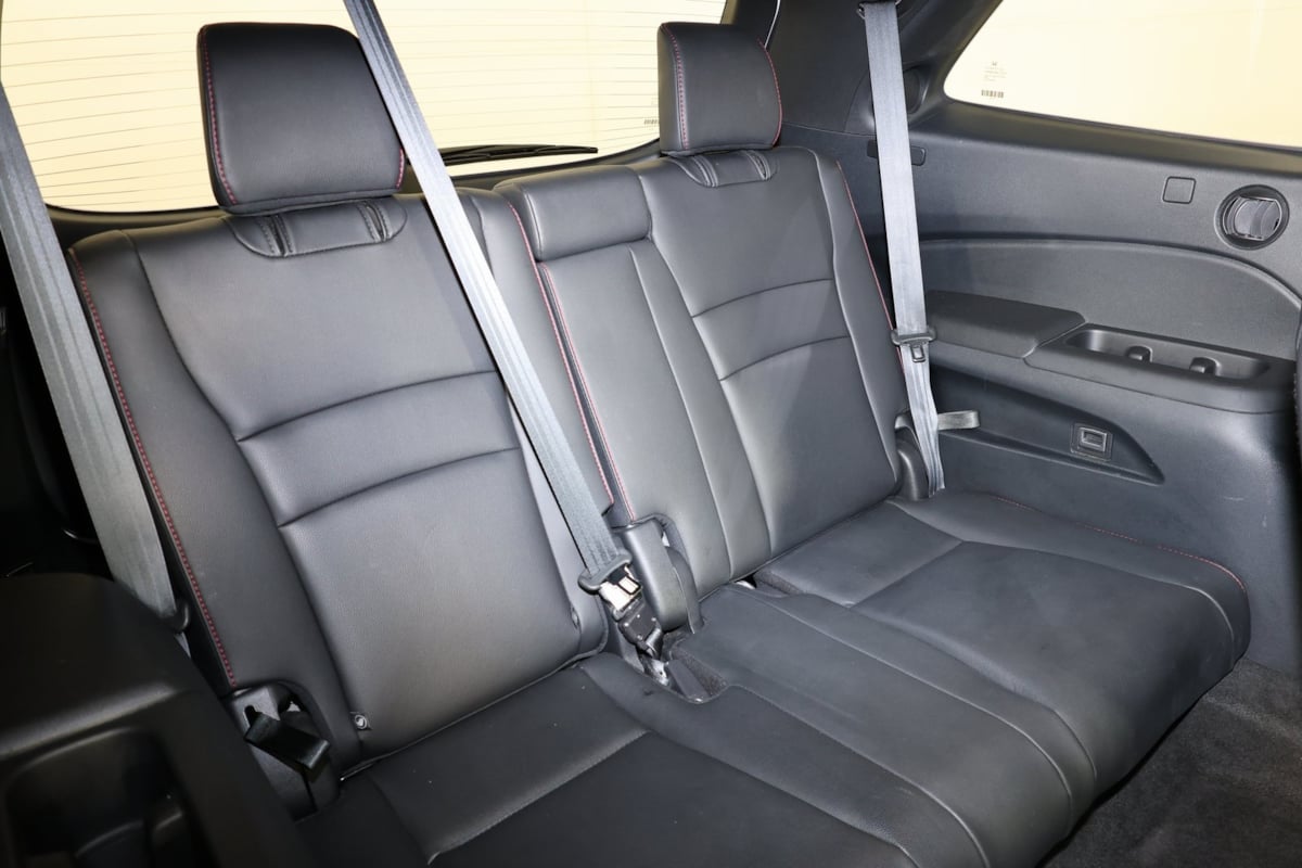 2021 Honda Pilot Black Edition photo 39
