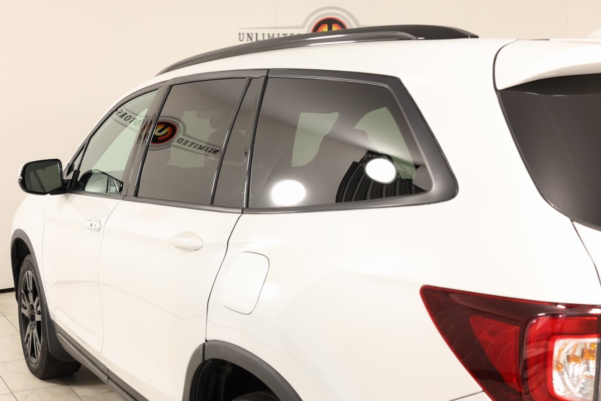 2021 Honda Pilot Black Edition photo 43