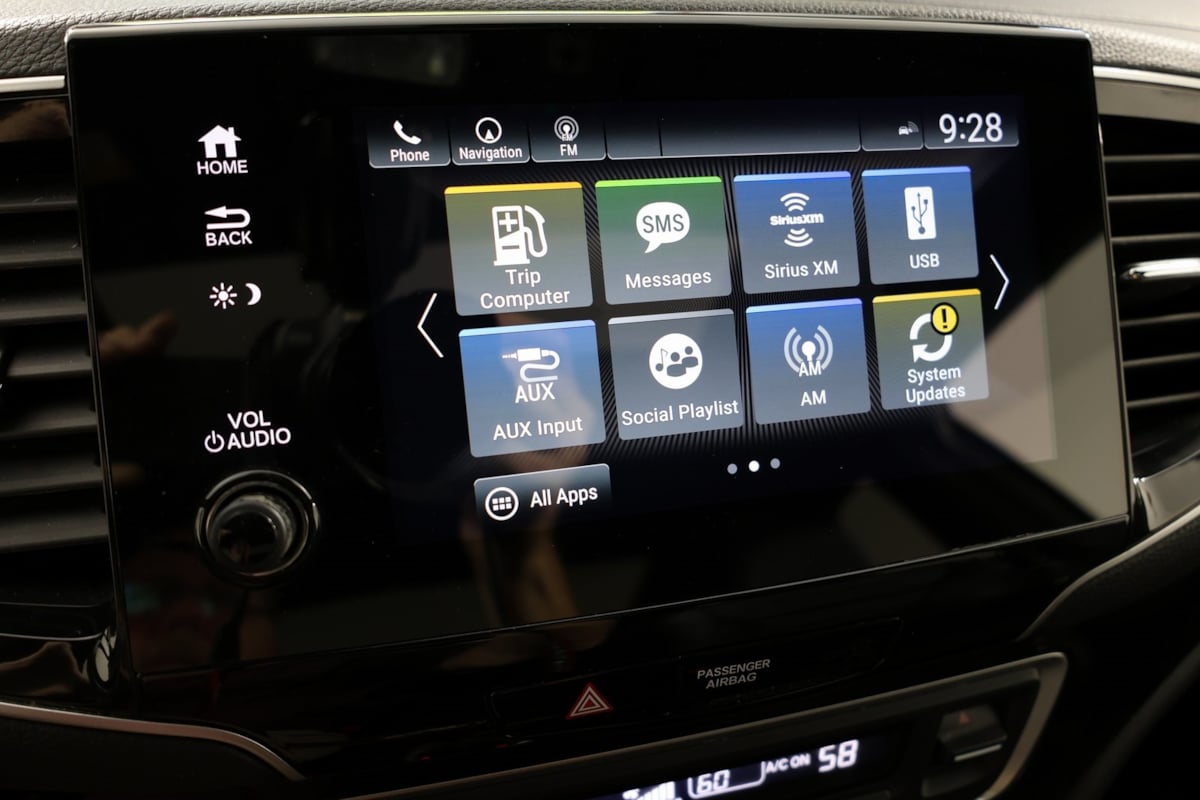 2021 Honda Pilot Black Edition photo 48