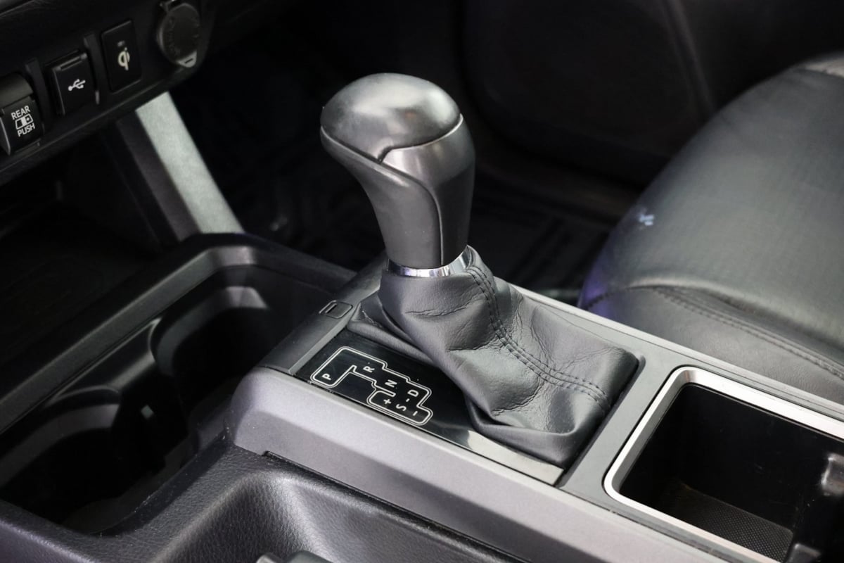 2022 Toyota Tacoma TRD photo 4