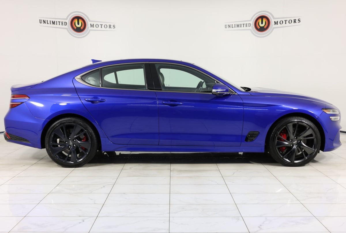 2023 Genesis G70 3.3T Sport Prestige photo 2