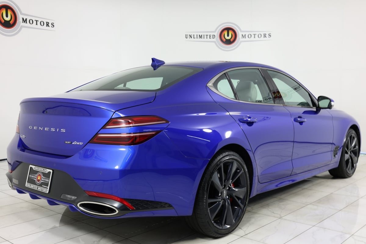 2023 Genesis G70 3.3T Sport Prestige photo 3