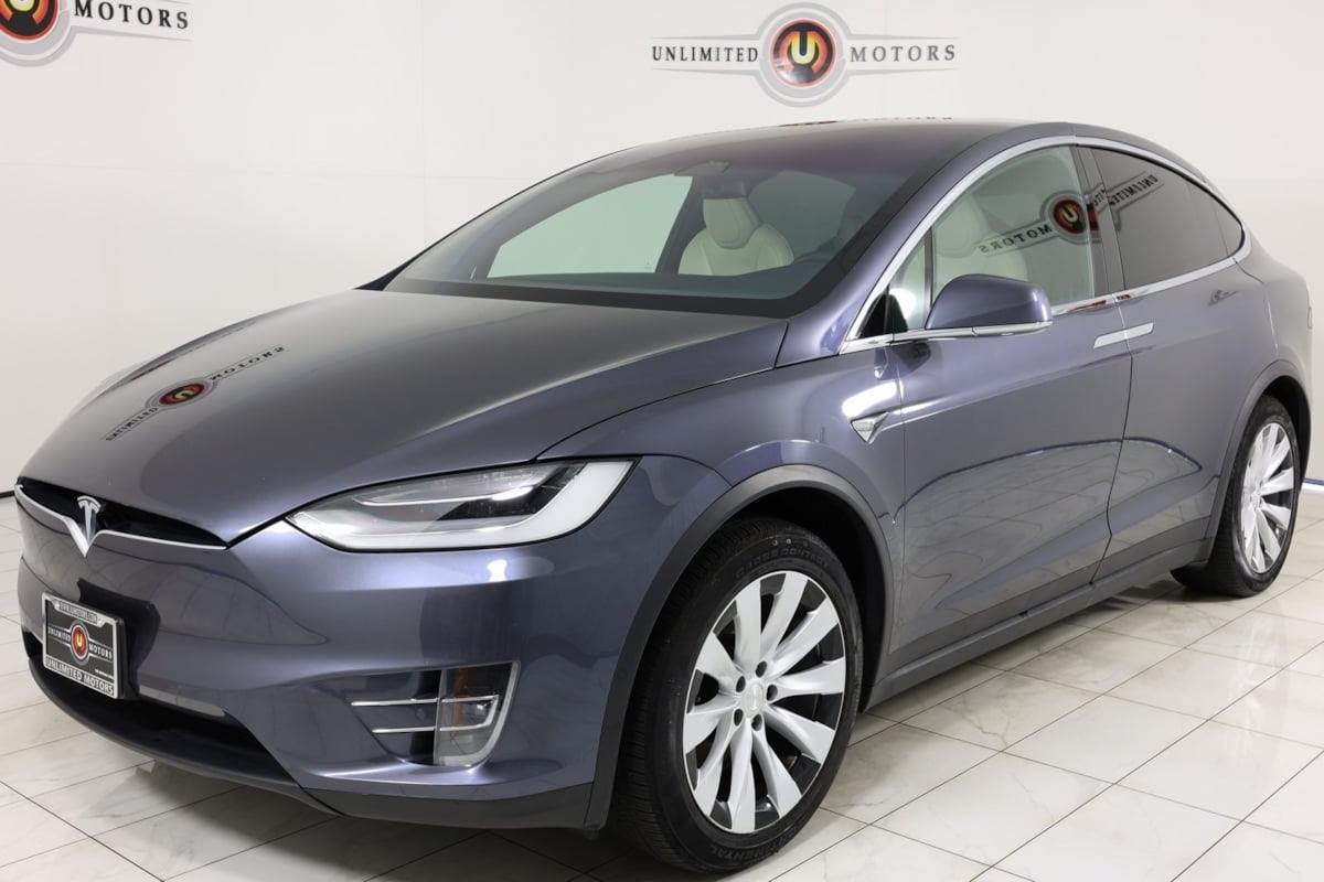 2020 Tesla Model X Long Range photo 3