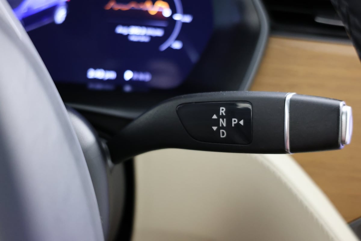 2020 Tesla Model X Long Range photo 4
