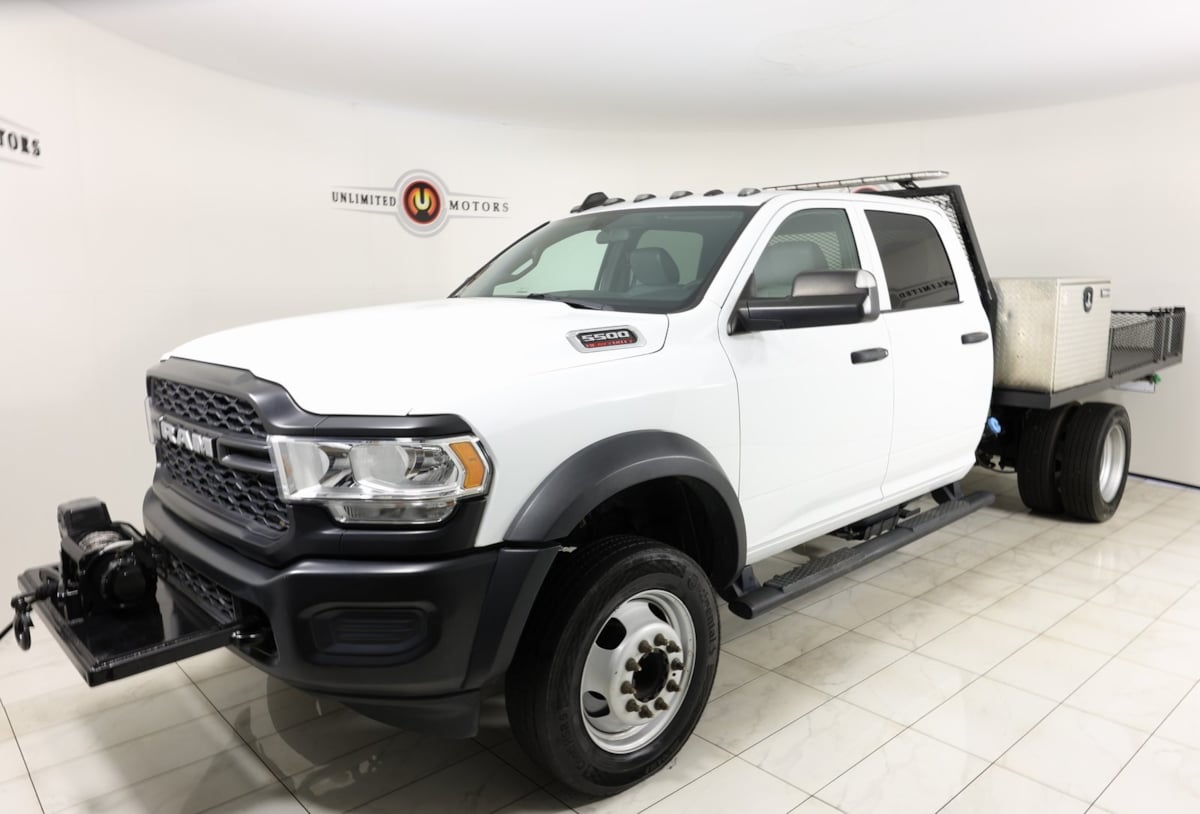 2022 Ram 5500 Tradesman photo 2