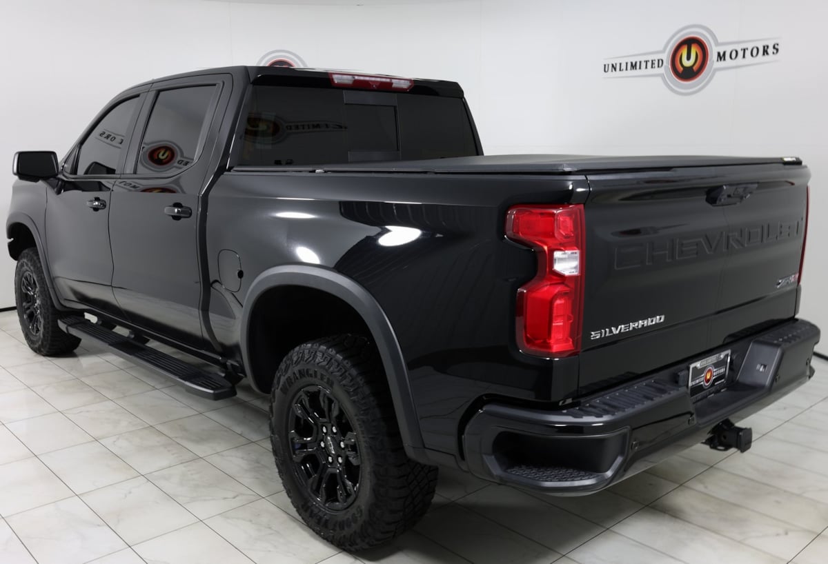 2024 Chevrolet Silverado 1500 ZR2 photo 4
