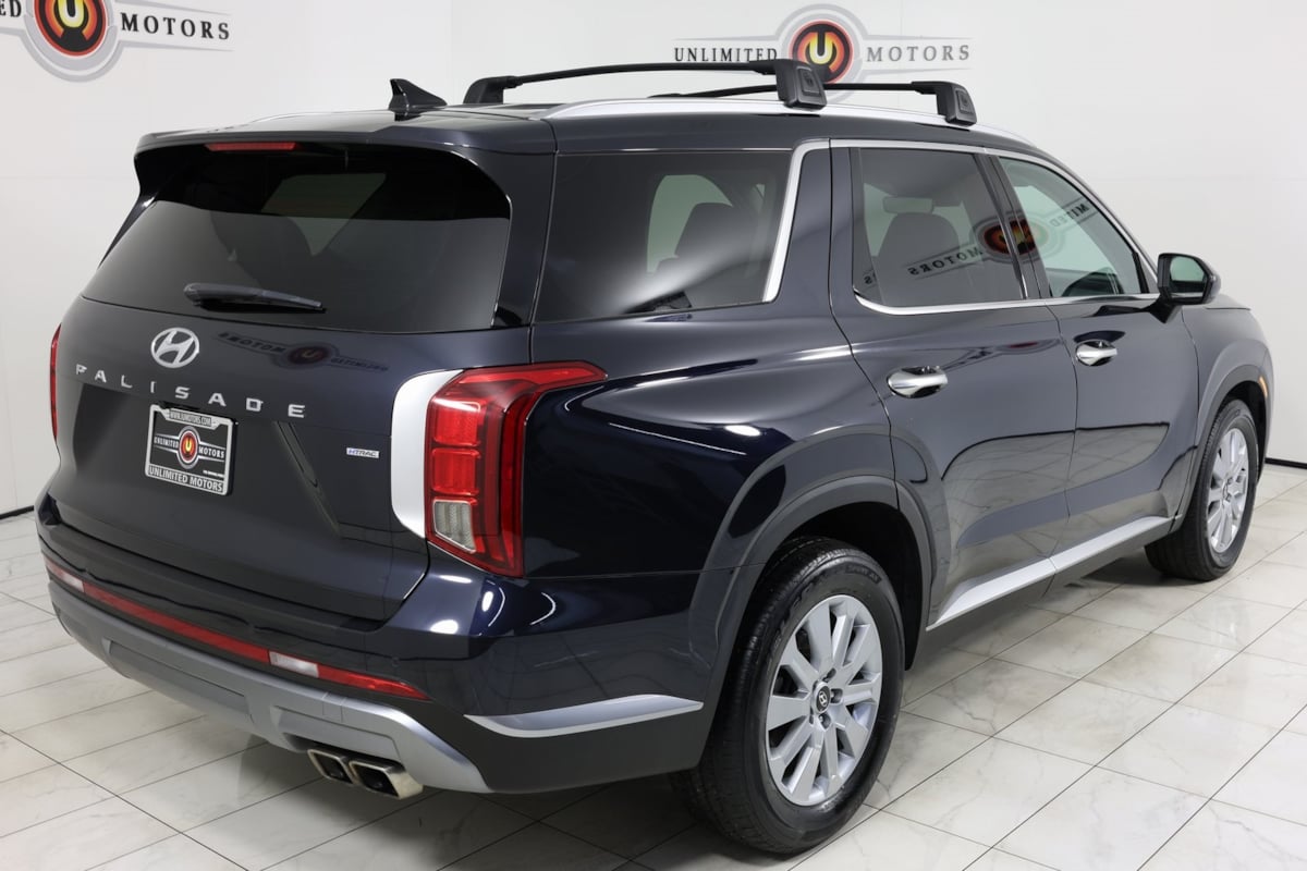 2023 Hyundai Palisade SEL photo 2