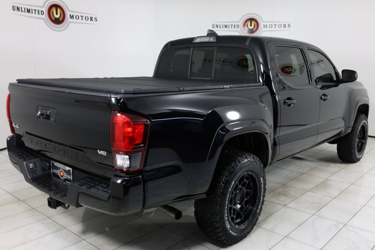 2023 Toyota Tacoma SR 4x4 photo 2