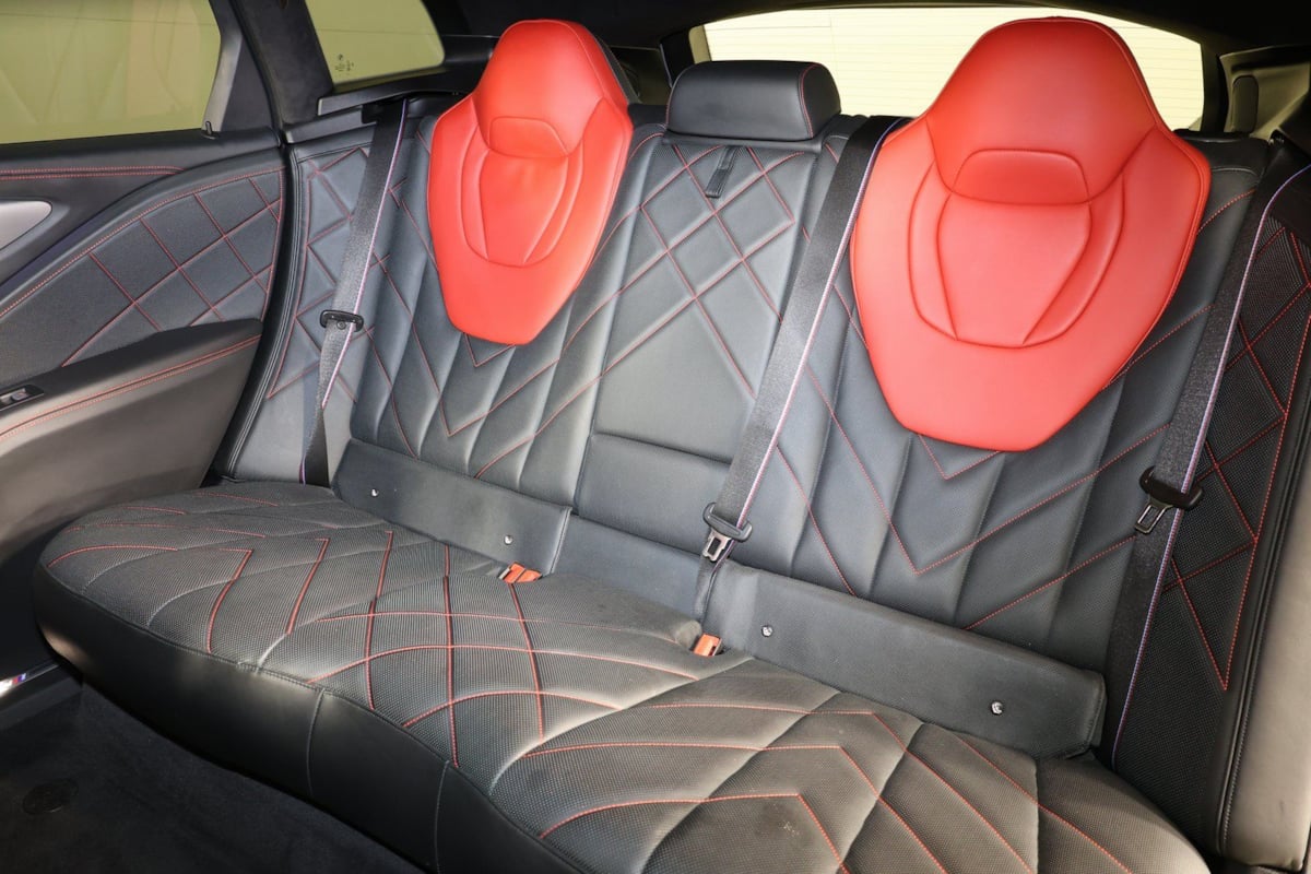 2024 BMW XM Base - Photo 11