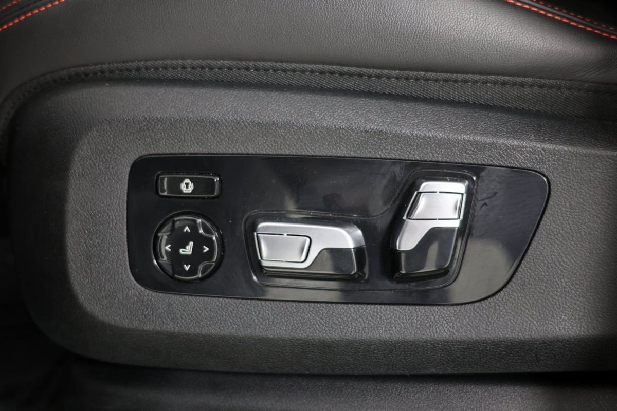 2024 BMW XM Base - Photo 23