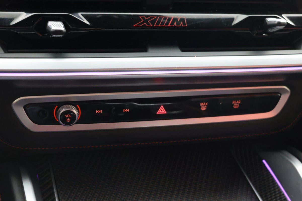 2024 BMW XM Base - Photo 31