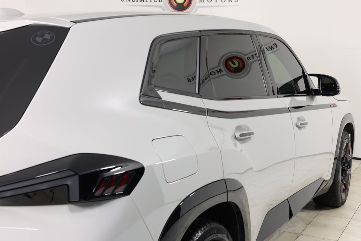2024 BMW XM Base - Photo 43