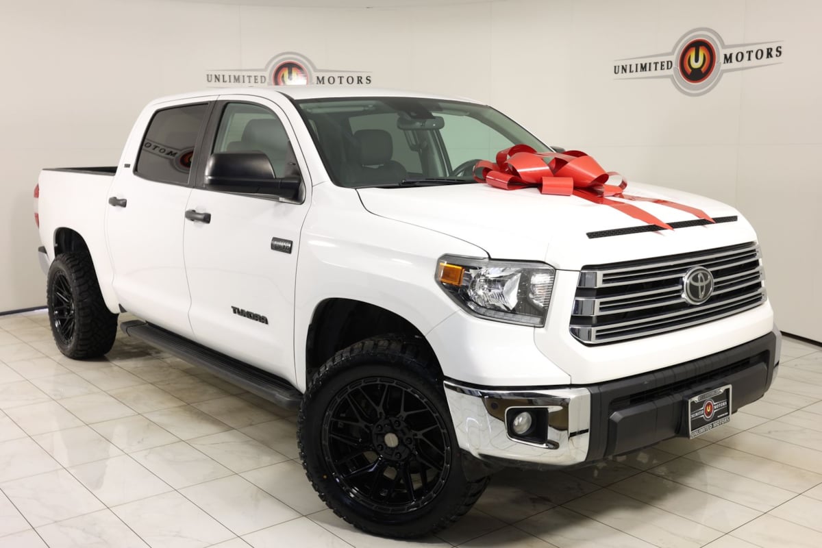 Super White 2021 Toyota Tundra Pickup Truck Four-Wheel Drive Automatic