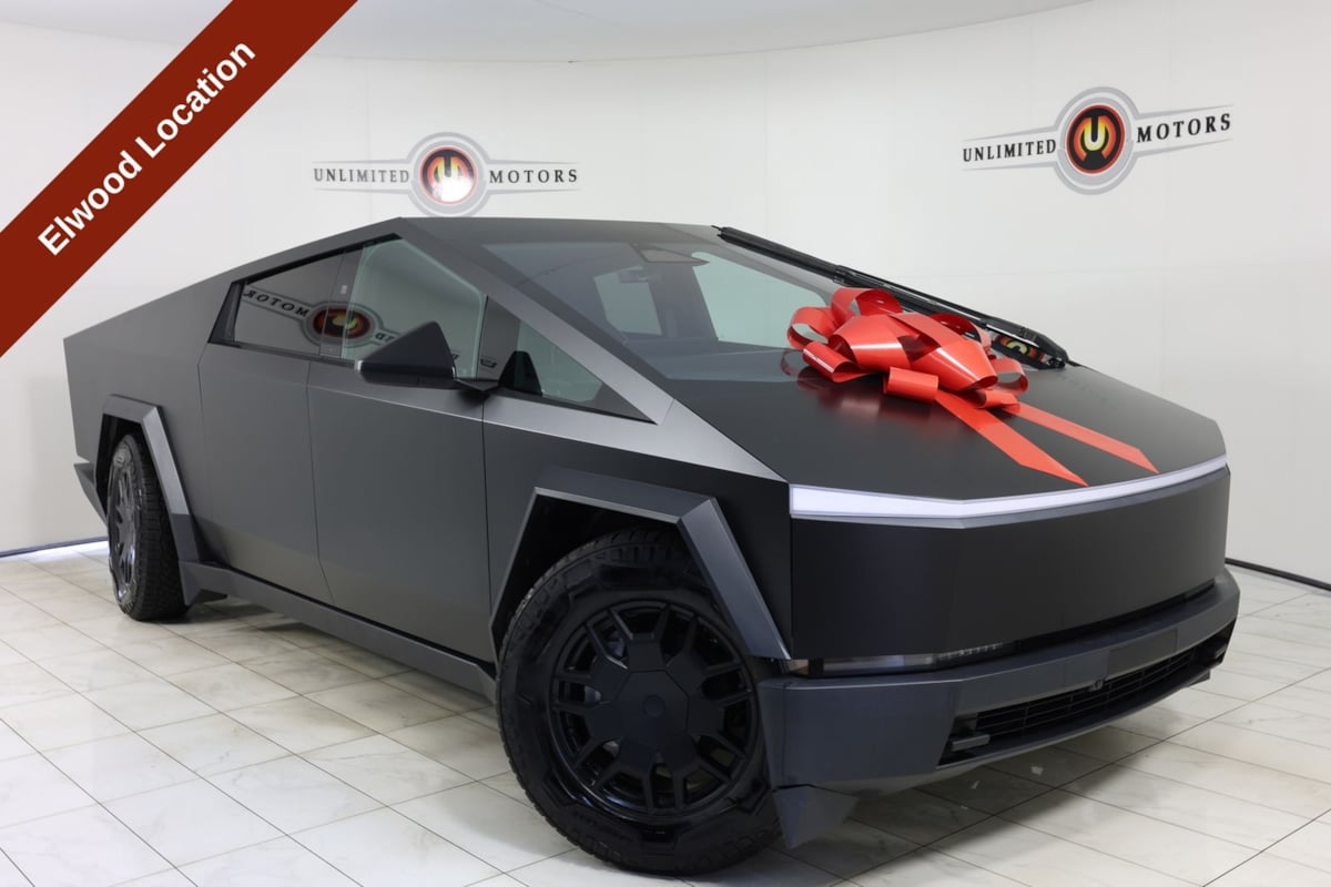 2024 Tesla Cybertruck All-Wheel Drive's photo