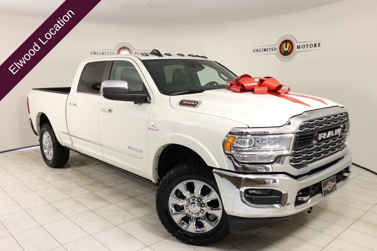 2022 RAM 3500 Limited 4X4 Crew Cab SWB's photo