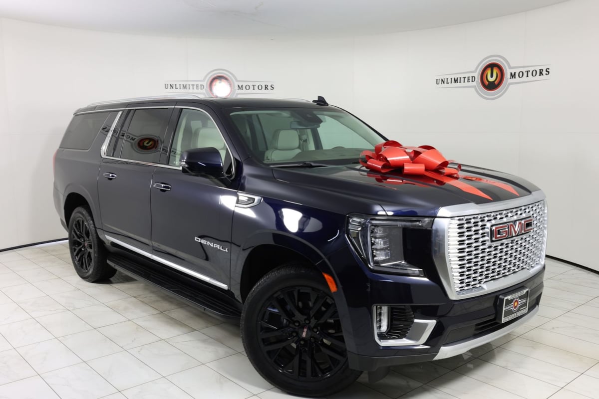 2023 GMC Yukon Denali AWD's photo