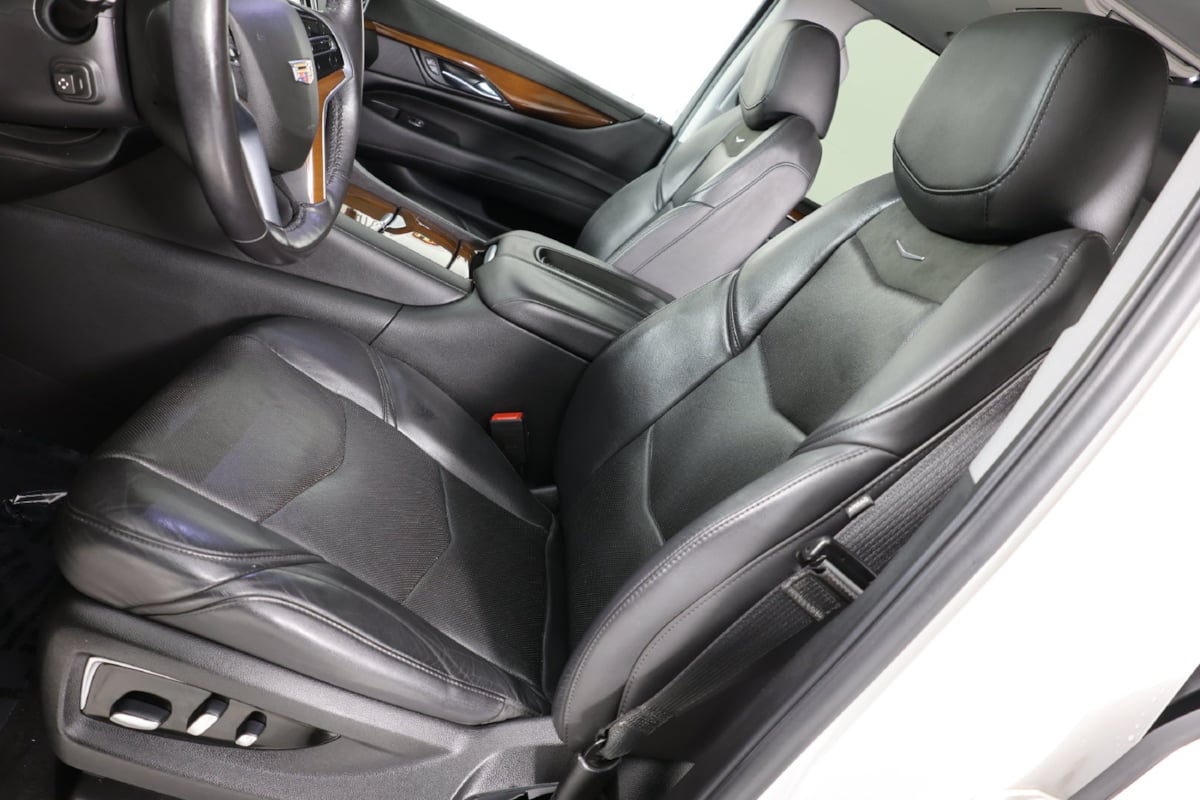 2020 Cadillac Escalade Luxury - Photo 10