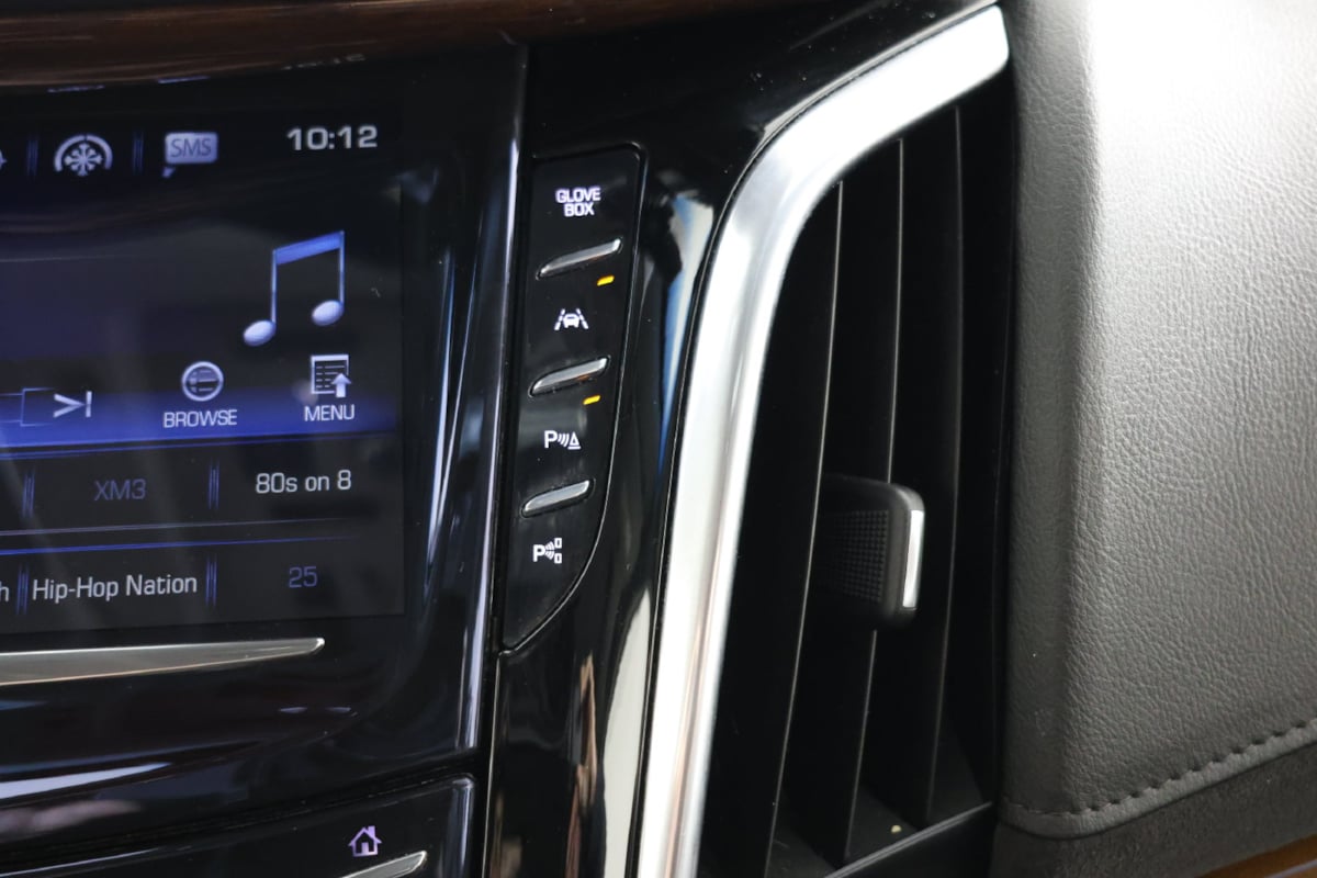 2020 Cadillac Escalade Luxury - Photo 32