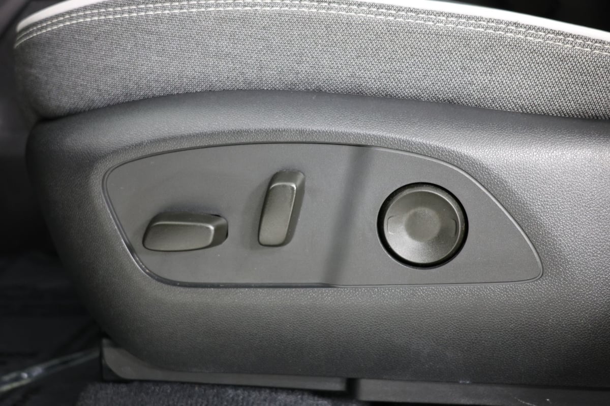 2026 GMC Sierra EV Elevation - Photo 24