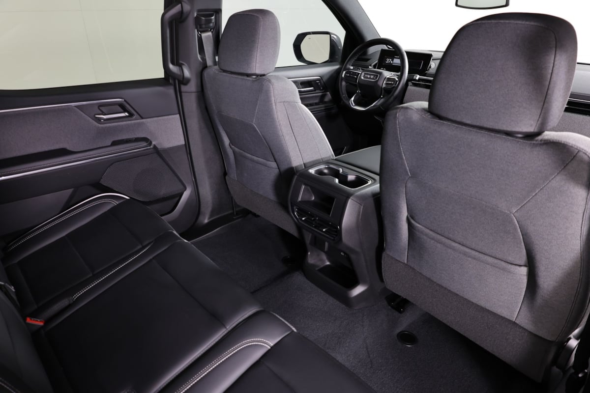 2026 GMC Sierra EV Elevation - Photo 34