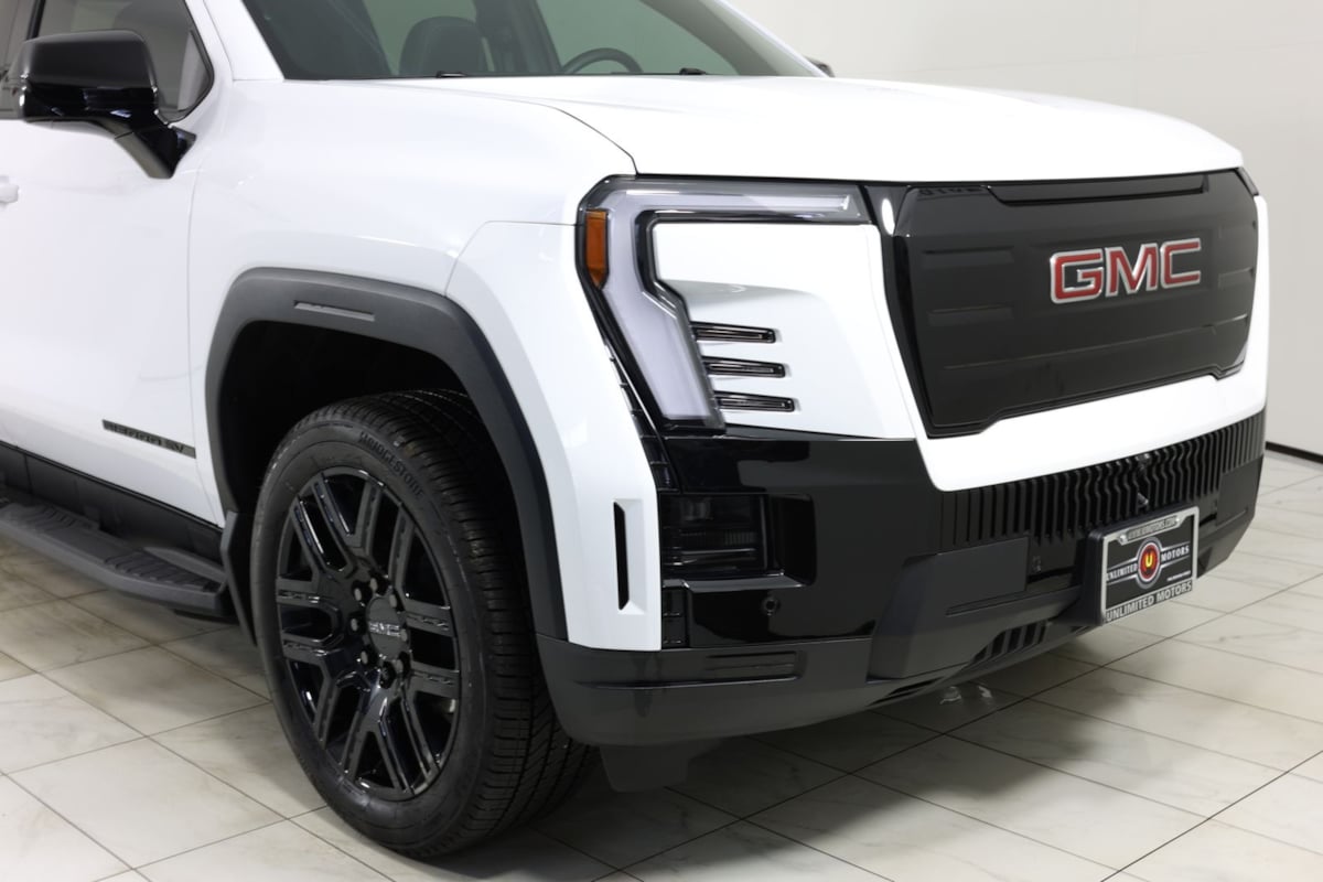 2026 GMC Sierra EV Elevation - Photo 36