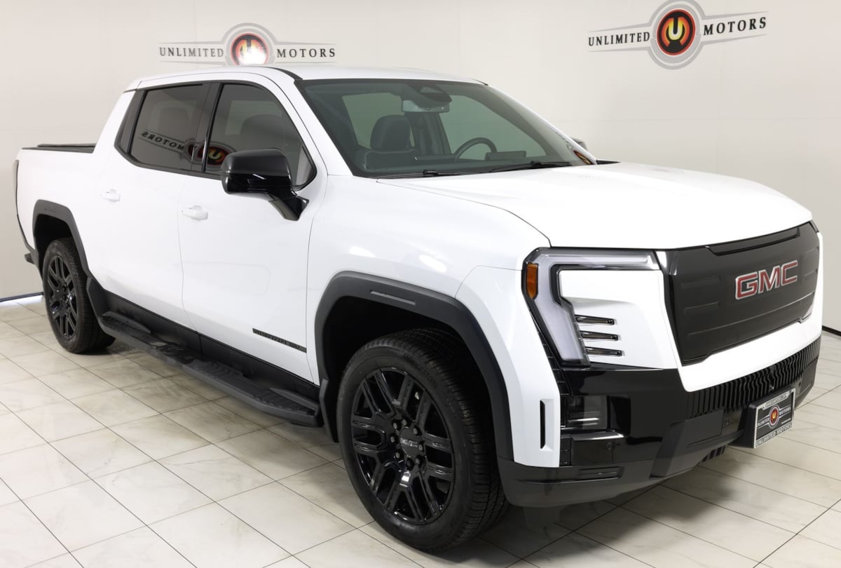 2026 GMC Sierra EV Elevation - Photo 38