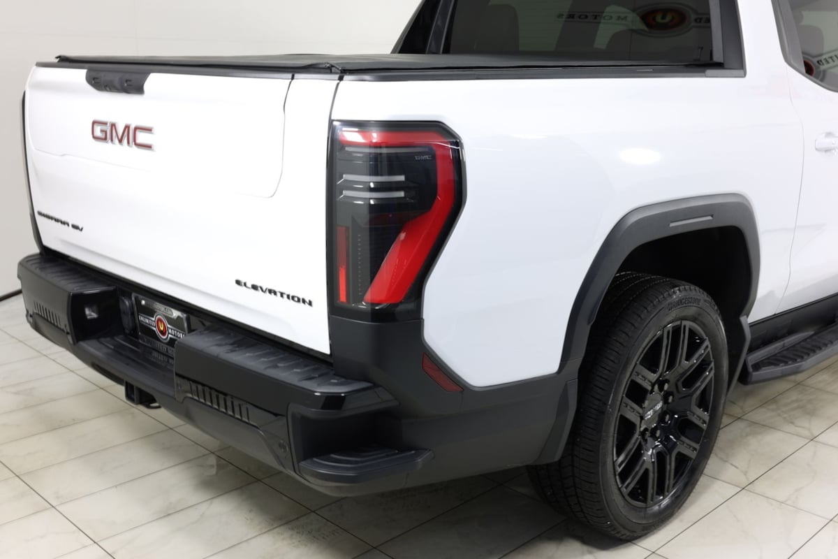 2026 GMC Sierra EV Elevation - Photo 39