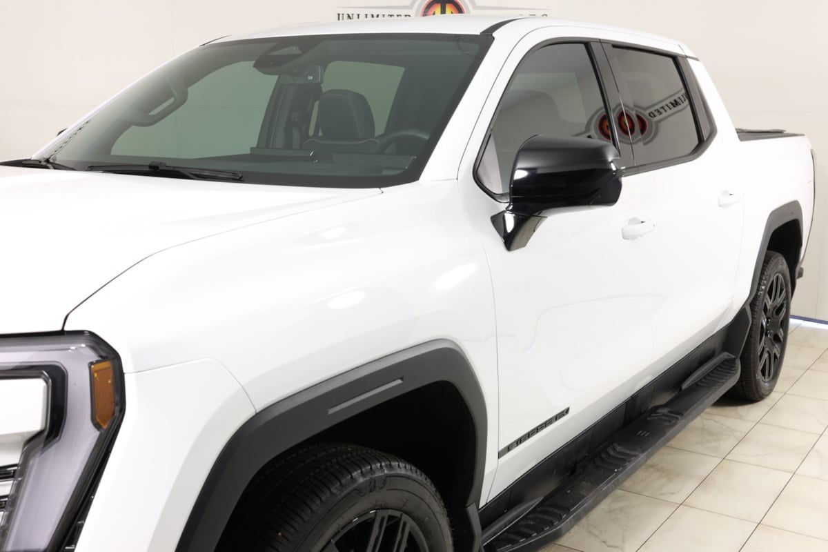 2026 GMC Sierra EV Elevation - Photo 45