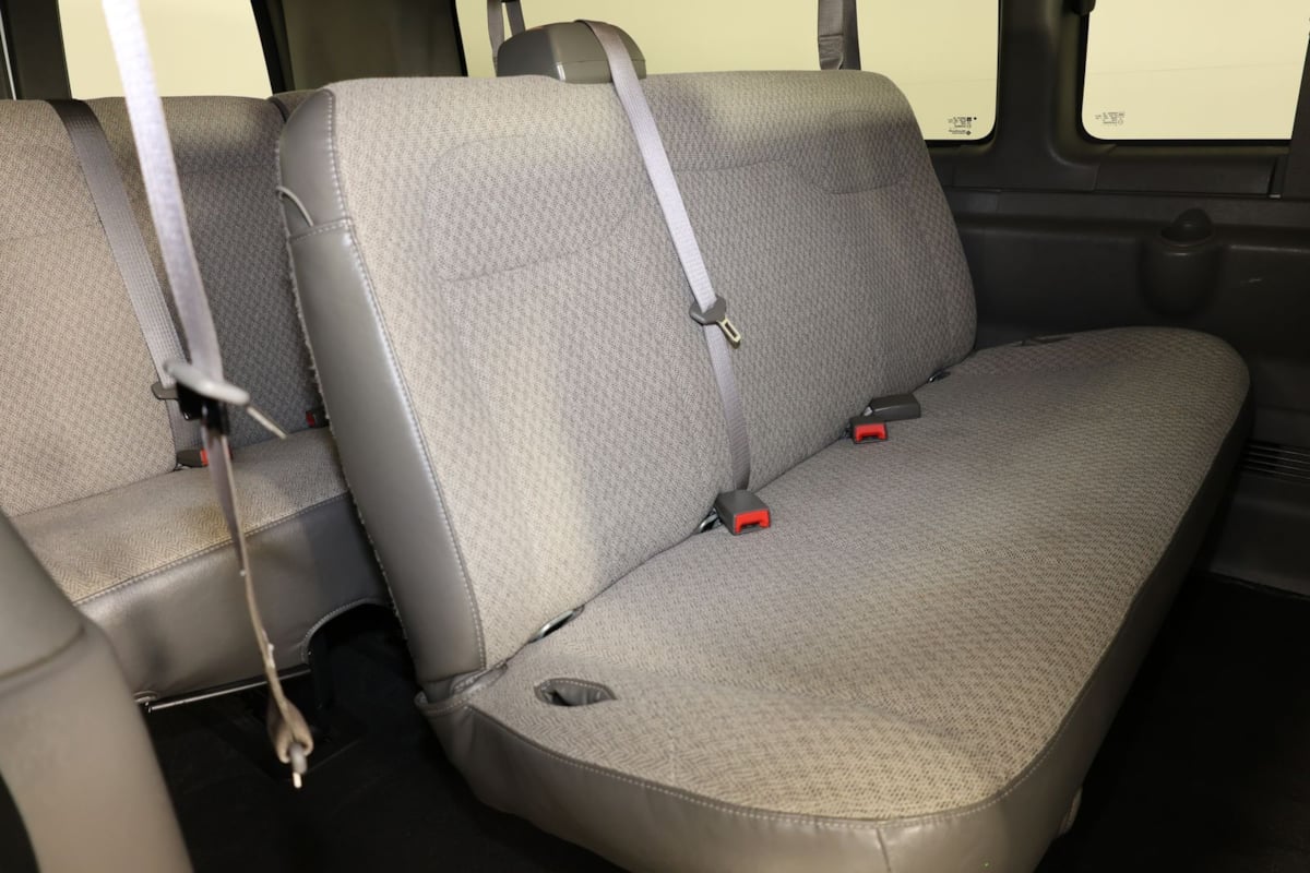 2024 Chevrolet Express Passenger LT - Photo 11