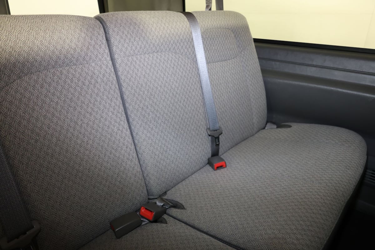 2024 Chevrolet Express Passenger LT - Photo 12