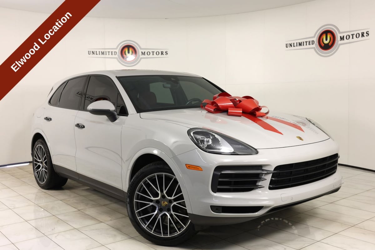 2020 Porsche Cayenne S's photo