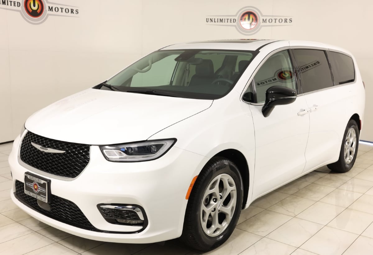 2024 Chrysler Pacifica Limited - Photo 5