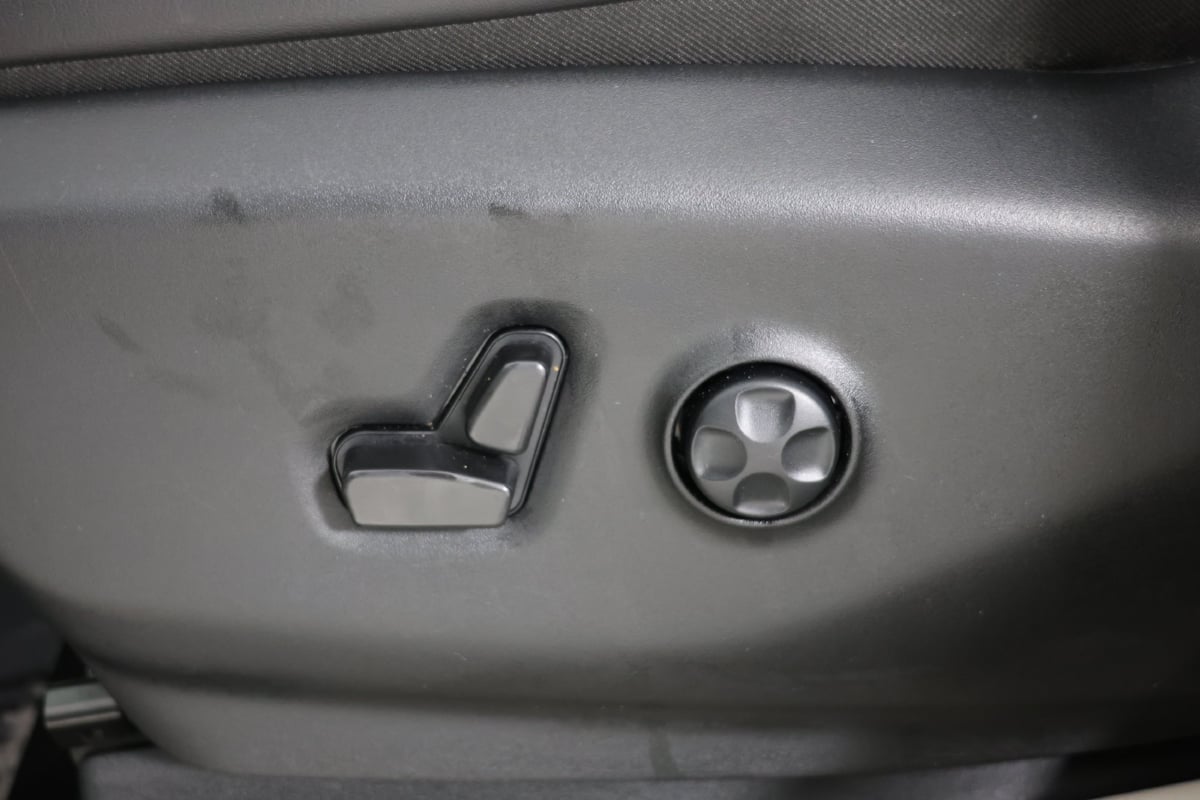 2024 Chrysler Pacifica Limited - Photo 26