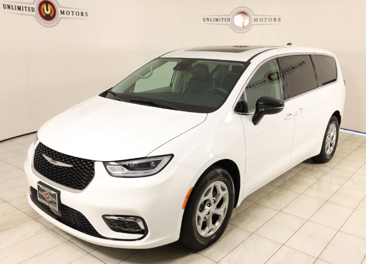 2024 Chrysler Pacifica Limited - Photo 35
