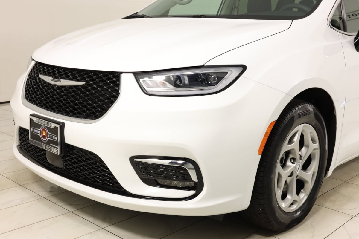 2024 Chrysler Pacifica Limited - Photo 48