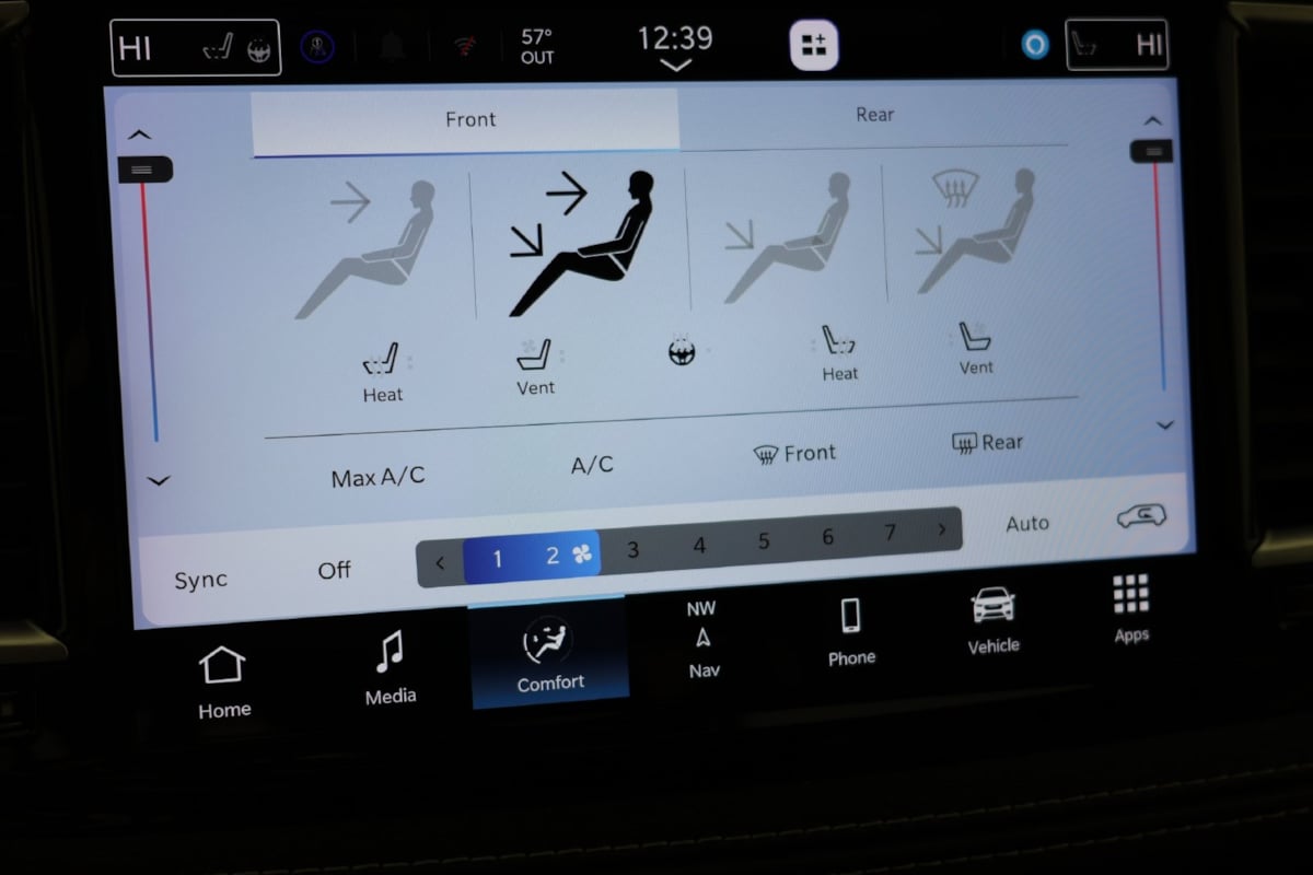 2024 Chrysler Pacifica Limited - Photo 52