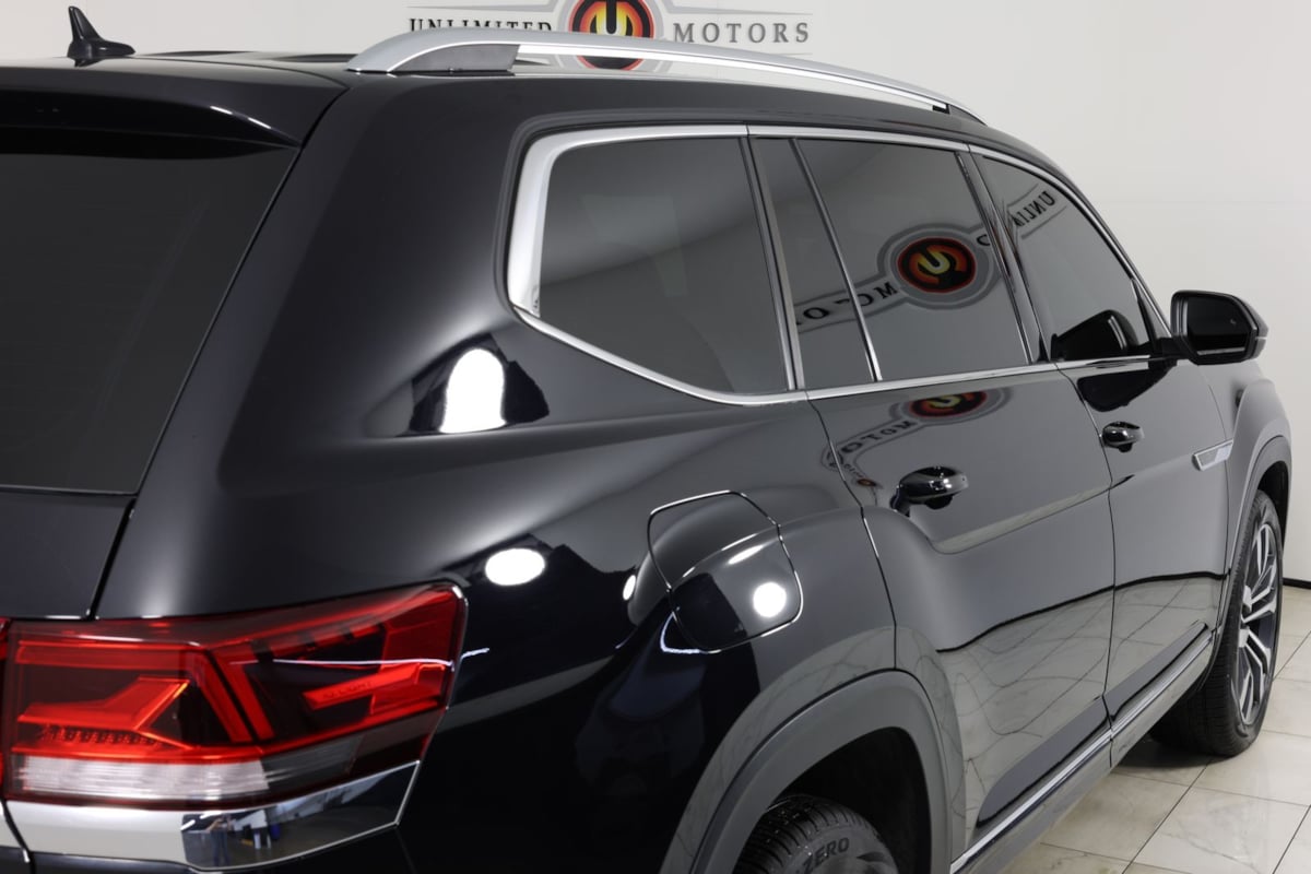2023 Volkswagen Atlas SEL Premium R-Line - Photo 44