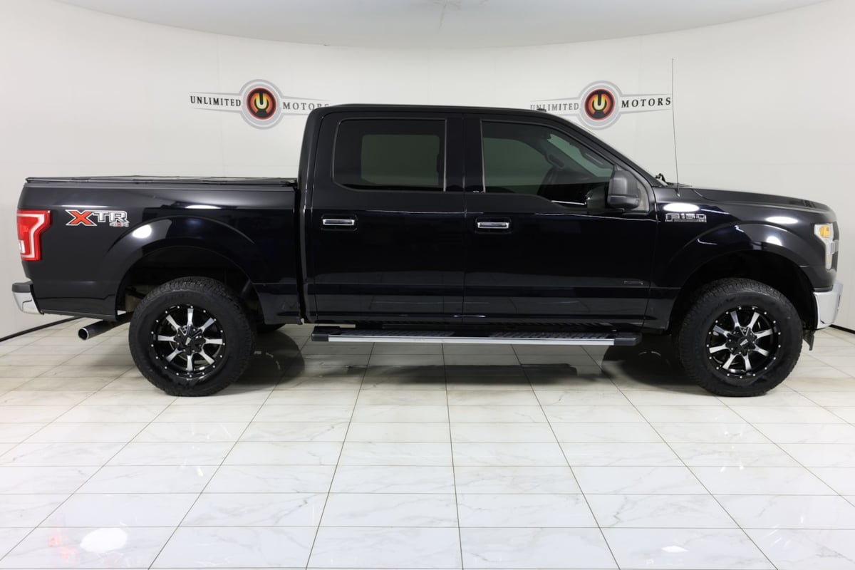 View vehicle photo 2