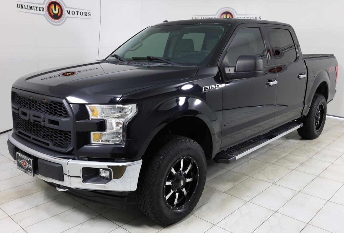 View vehicle photo 5