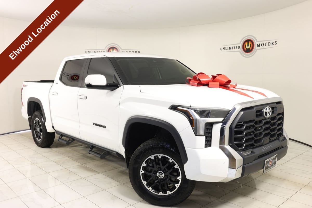 2024 Toyota Tundra SR5 3.4L 4WD CrewMax 5.5' Bed's photo