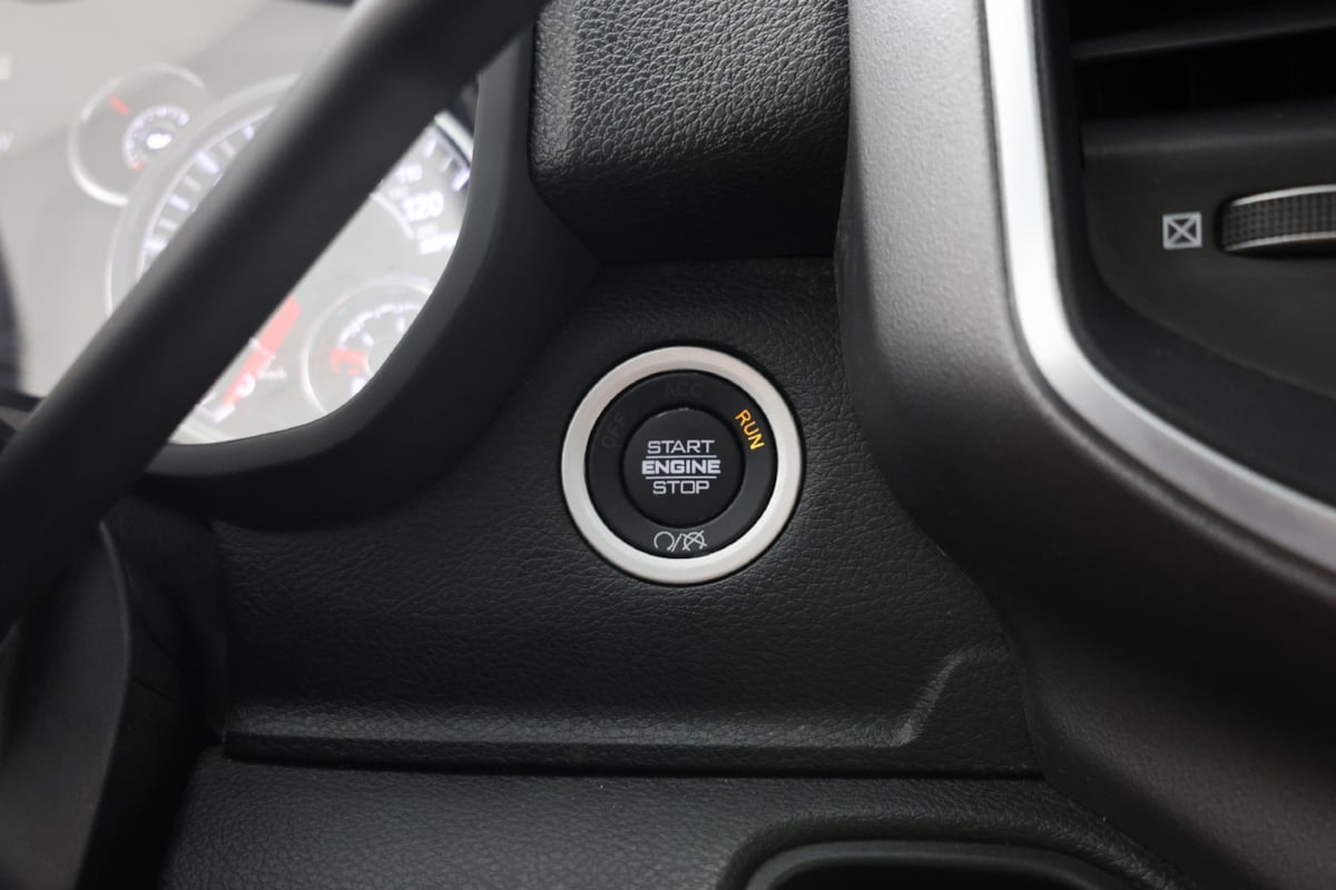 2024 RAM Ram 3500 Chassis Cab SLT - Photo 18