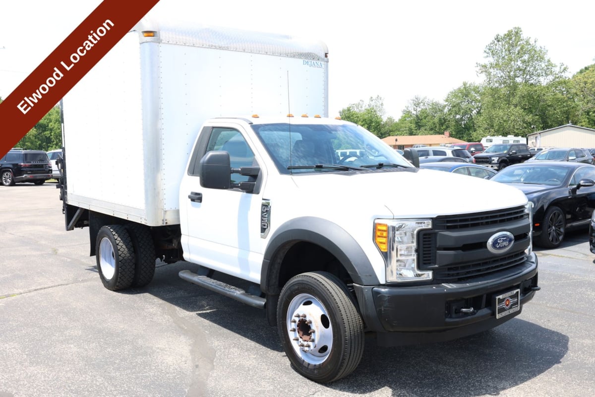 2017 Ford Super Duty F-450 DRW XL